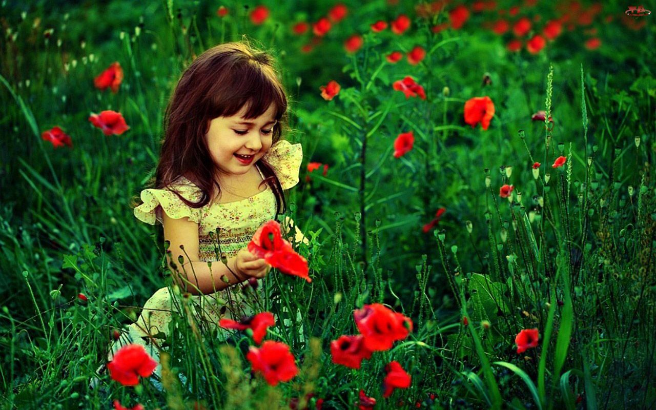 Cute Baby Girls Wallpapers | HD Wallpapers